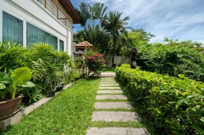 Baan Kaja Villa by Lofty – Foto’s 14